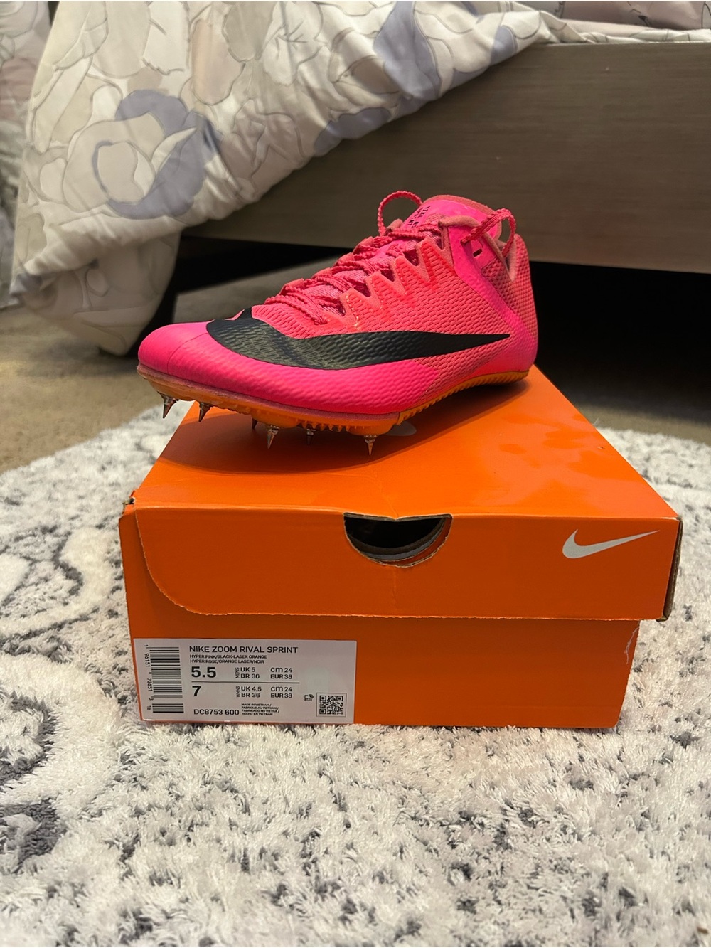 Nike Sprint Track Spikes in Hot Pink and Black